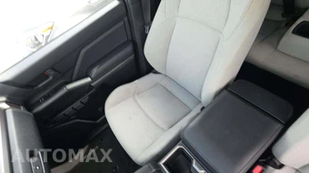 2025 Toyota 4Runner SR5 - miniatura 27