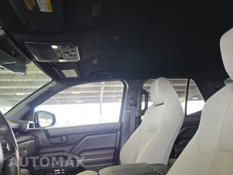 2025 Toyota 4Runner SR5 - miniatura 21