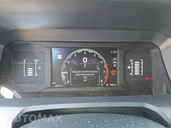 2025 Toyota 4Runner SR5 - miniatura 18