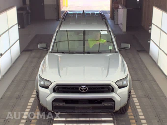 2025 Toyota 4Runner SR5 - miniatura 2