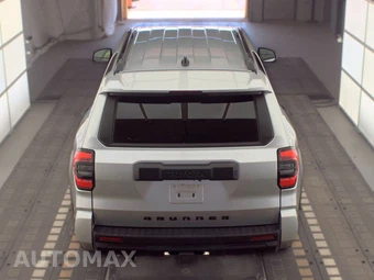 2025 Toyota 4Runner SR5 - miniatura 6