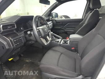 2025 Toyota 4Runner SR5 - miniatura 7