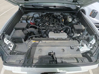 2025 Toyota 4Runner SR5 - miniatura 15