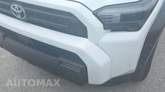 2025 Toyota 4Runner SR5 - miniatura 20