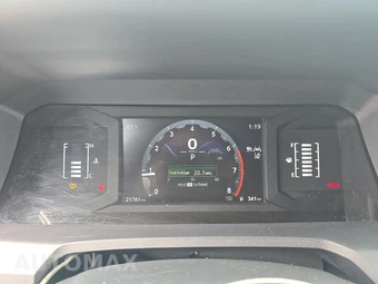 2025 Toyota 4Runner SR5 - miniatura 12