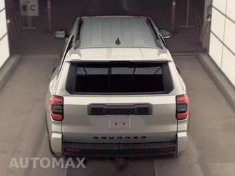 2025 Toyota 4Runner SR5 - miniatura 5