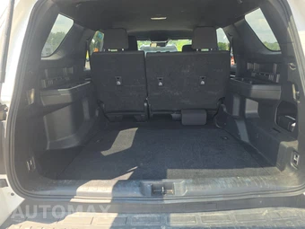 2025 Toyota 4Runner SR5 - miniatura 16
