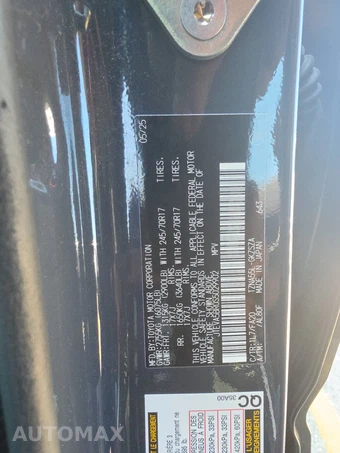 2025 Toyota 4Runner SR5 - miniatura 14