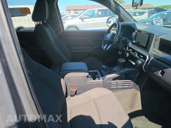 2025 Toyota 4Runner SR5 - miniatura 8