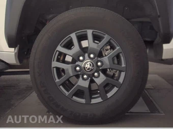 2025 Toyota 4Runner SR5 - miniatura 12