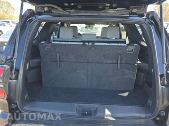 2025 Toyota 4Runner SR5 - miniatura 18