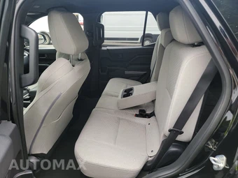 2025 Toyota 4Runner SR5 - miniatura 19