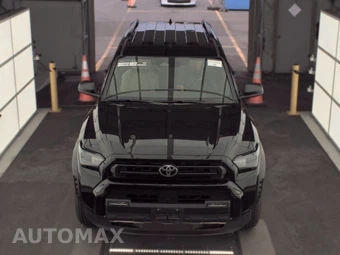 2025 Toyota 4Runner SR5 - miniatura 2