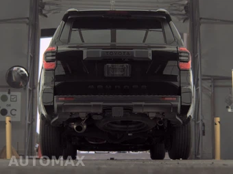 2025 Toyota 4Runner SR5 - miniatura 7