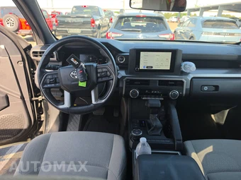 2025 Toyota 4Runner SR5 - miniatura 17