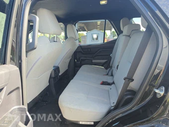 2025 Toyota 4Runner SR5 - miniatura 19