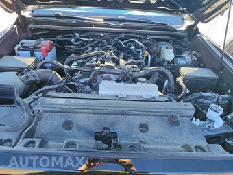 2025 Toyota 4Runner SR5 - miniatura 23