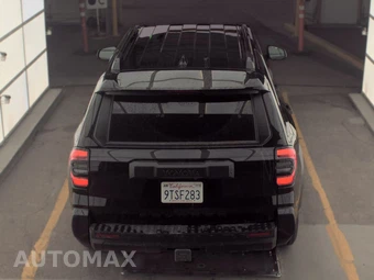 2025 Toyota 4Runner SR5 - miniatura 6