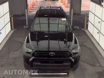 2025 Toyota 4Runner SR5 - miniatura 2