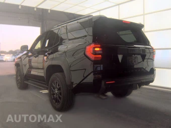 2025 Toyota 4Runner SR5 - miniatura 6