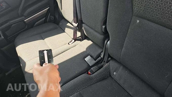 2025 Toyota 4Runner SR5 - miniatura 25