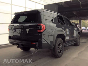 2025 Toyota 4Runner SR5 - miniatura 4