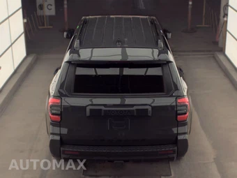 2025 Toyota 4Runner SR5 - miniatura 5