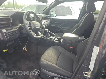 2025 Toyota 4Runner SR5 - miniatura 7