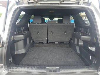 2025 Toyota 4Runner SR5 - miniatura 16