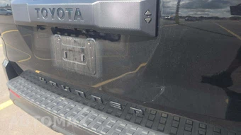 2025 Toyota 4Runner SR5 - miniatura 19