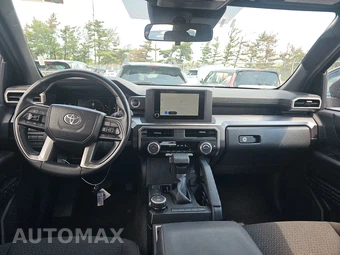 2025 Toyota 4Runner SR5 - miniatura 11