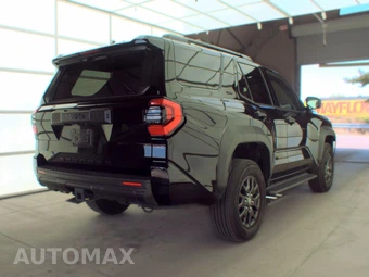 2025 Toyota 4Runner SR5 - miniatura 4