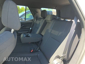 2025 Toyota 4Runner SR5 - miniatura 13