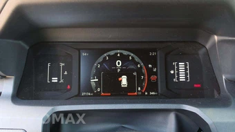 2025 Toyota 4Runner SR5 - miniatura 17
