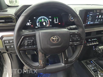 2025 Toyota 4Runner SR5 - miniatura 10