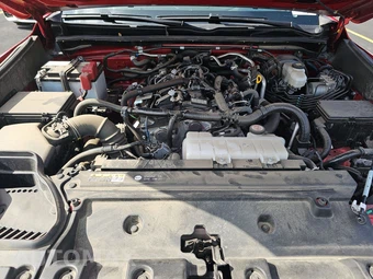 2025 Toyota 4Runner SR5 - miniatura 17
