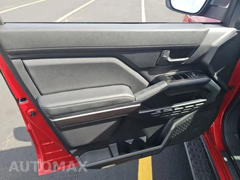 2025 Toyota 4Runner SR5 - miniatura 9