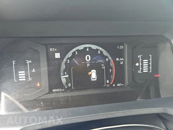 2025 Toyota 4Runner SR5 - miniatura 12