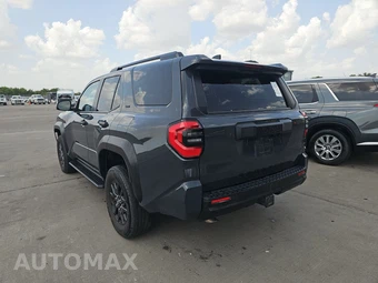 2025 Toyota 4Runner SR5 - miniatura 26