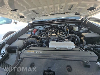 2025 Toyota 4Runner SR5 - miniatura 15