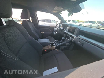 2025 Toyota 4Runner SR5 - miniatura 8