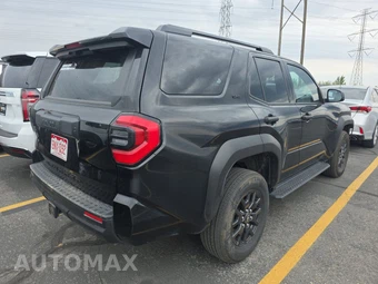2025 Toyota 4Runner SR5 - miniatura 4