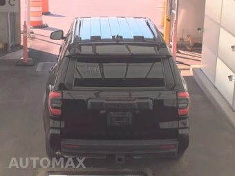 2025 Toyota 4Runner SR5 - miniatura 5