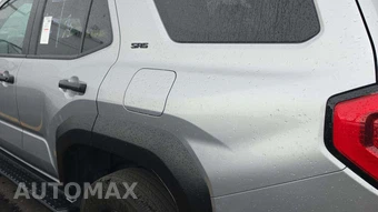 2025 Toyota 4Runner SR5 - miniatura 24