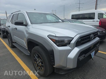 2025 Toyota 4Runner SR5 - miniatura 3