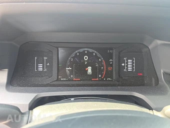 2025 Toyota 4Runner SR5 - miniatura 12