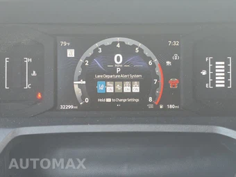 2025 Toyota 4Runner SR5 - miniatura 18