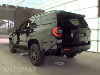 2025 Toyota 4Runner SR5 - miniatura 6