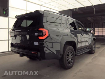 2025 Toyota 4Runner SR5 - miniatura 4