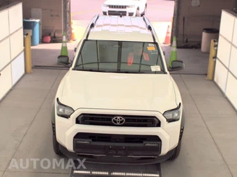 2025 Toyota 4Runner SR5 - miniatura 2